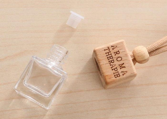 Aroma-Bottle-Clear-1_S5CP1SW9UIZK.JPG