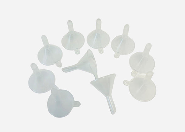 Small Plastic Funnel x10